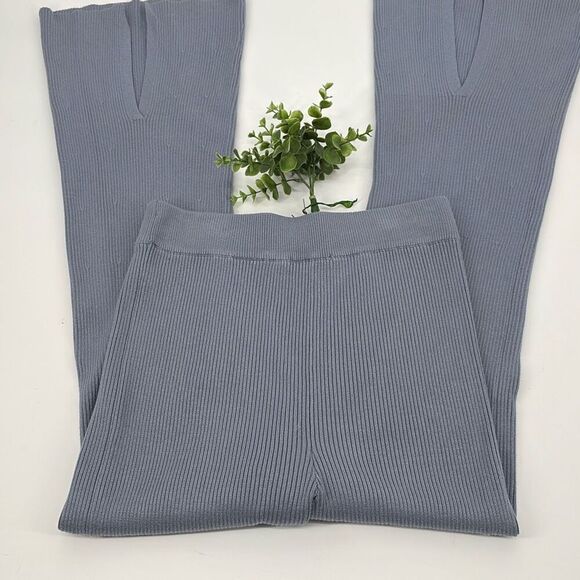 Abercrombie & Fitch Kick Flare Bellbottom Pull-on Ribbed Knit Pants Blue M - Picture 2 of 9